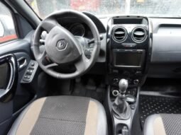 
										Renault DUSTER DYNAMIQUEINTENS full									