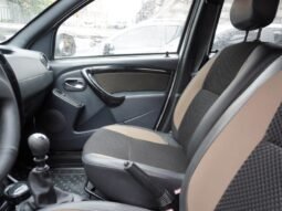 
										Renault DUSTER DYNAMIQUEINTENS full									