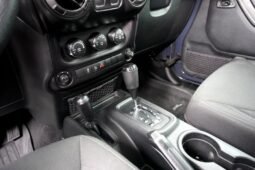 
										Jeep wrangler sport full									
