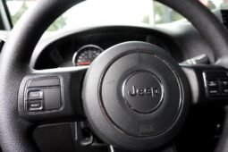 
										Jeep wrangler sport full									