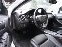 
										Mercedes-Benz GLA 200 full									