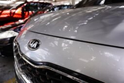 
										Kia Sportage full									