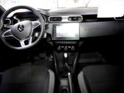
										Renault Duster Intens full									