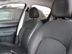 
										Peugeot 206 full									