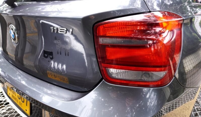 
								BMW 118I full									