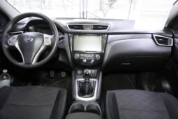 
										Nissan Qashqai full									