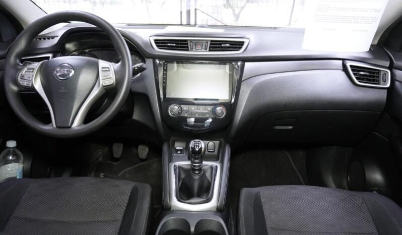 
								Nissan Qashqai full									