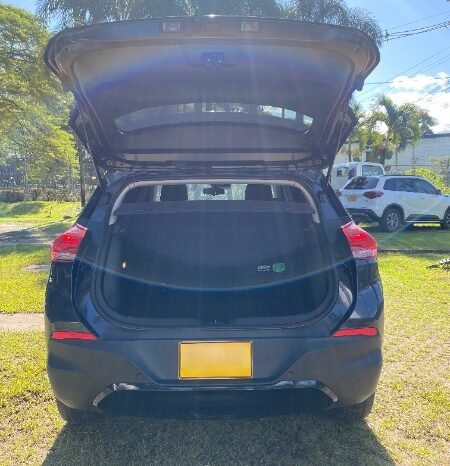 
								Chevrolet Tracker RS full									