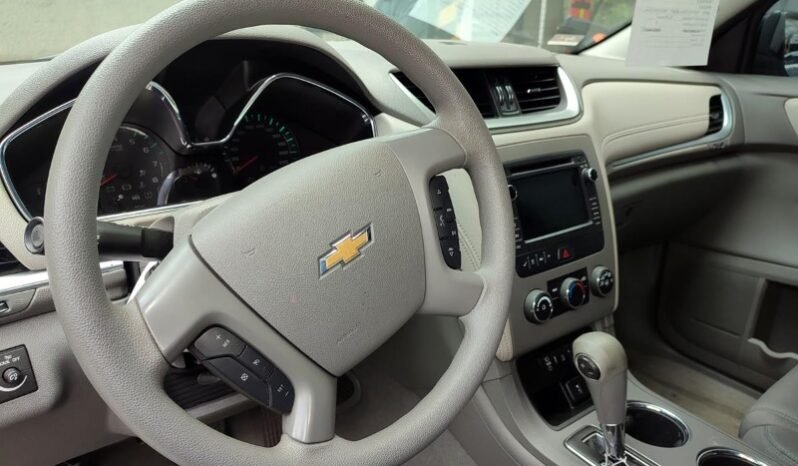 
								Chevrolet TRAVERSE LS full									