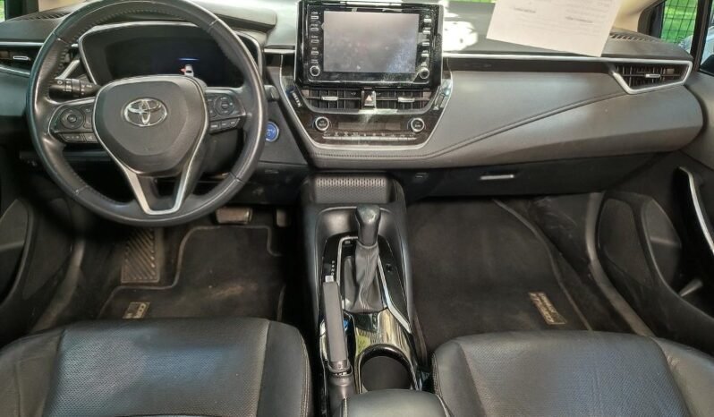 
								Toyota Corolla full									