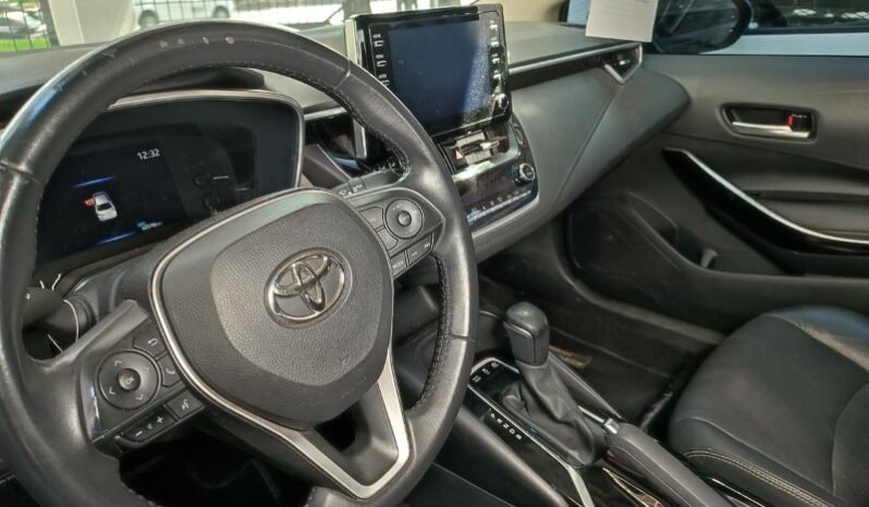 
								Toyota Corolla full									