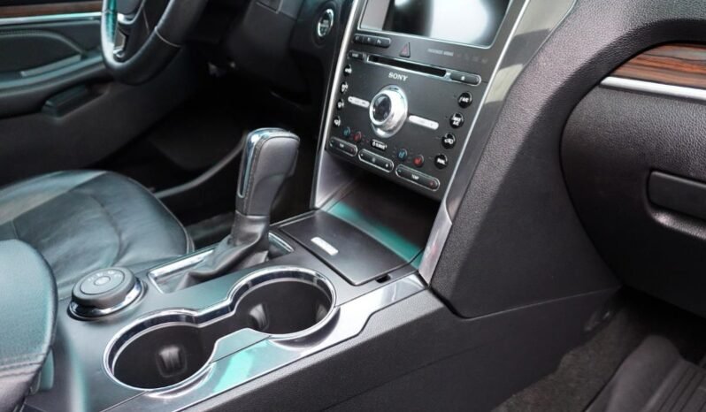 
								Ford Explorer full									