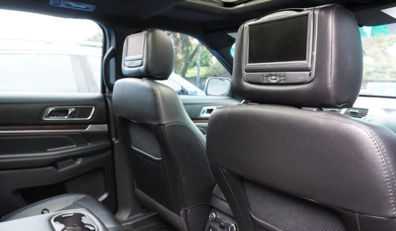 
								Ford Explorer full									