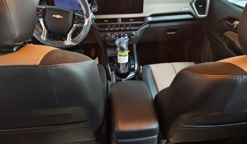 
								Chevrolet COLORADO HC full									