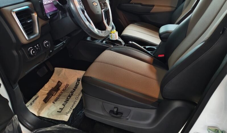 
								Chevrolet COLORADO HC full									