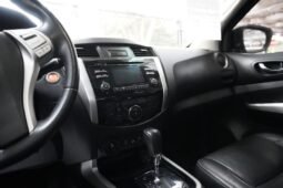 
										Nissan NP 300 FRONTIER full									