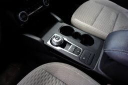 
										Ford Escape full									