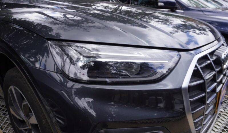
								Audi Q5 full									