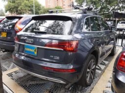 
										Audi Q5 full									