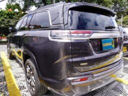 
										Jeep COMMANDER OVERLAND full									