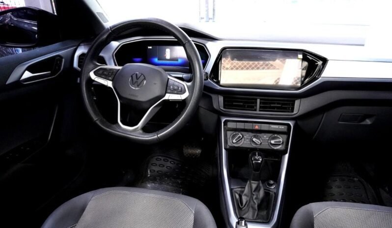 
								Volkswagen T- CROOS full									