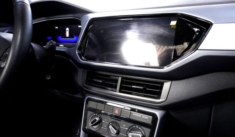 
								Volkswagen T- CROOS full									