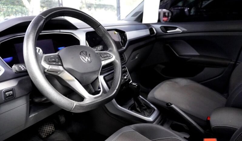 
								Volkswagen T- CROOS full									