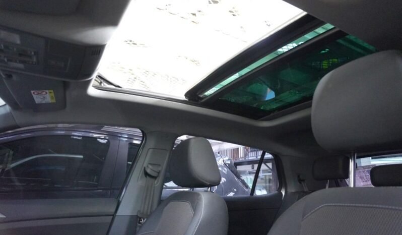 
								Volkswagen T- CROOS full									