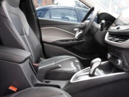 
										Chevrolet Onix full									