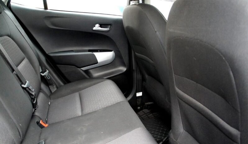 
								Kia Picanto full									