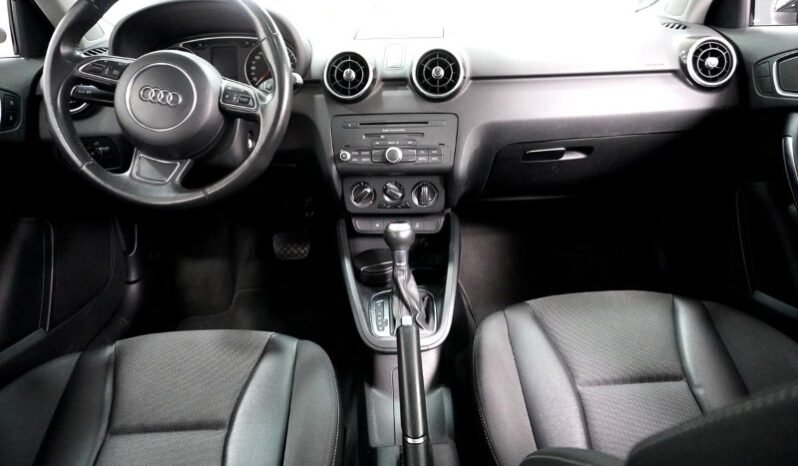 
								Audi A1 full									