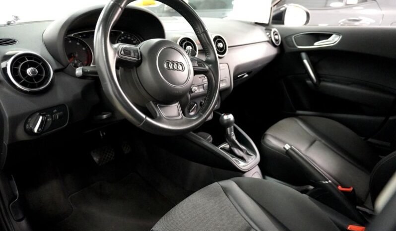 
								Audi A1 full									