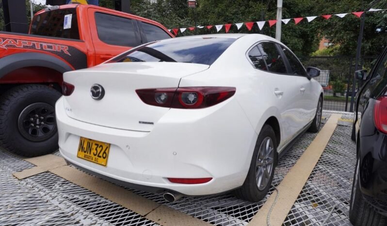 
								Mazda 3 full									
