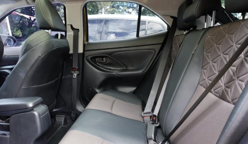 
								Toyota YARIS CROSS full									