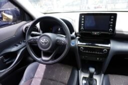 
										Toyota YARIS CROSS full									