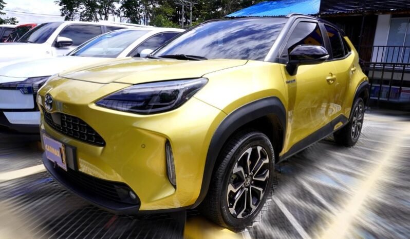 
								Toyota YARIS CROSS full									