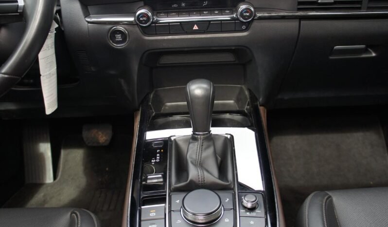 
								Mazda CX-30 full									