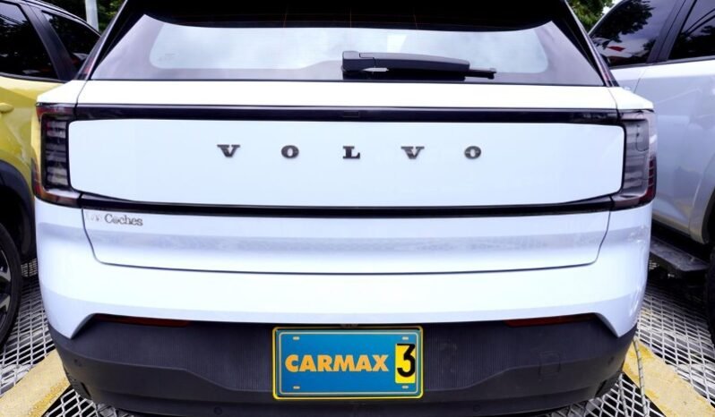 
								Volvo EX30 full									
