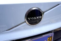 
										Volvo EX30 full									