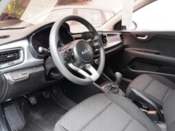 
										Kia Rio full									