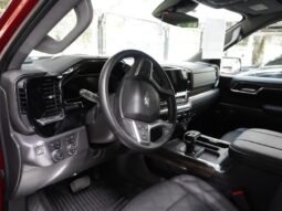 
										Chevrolet SILVERADO full									