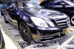 
										Mercedes-Benz E200 full									