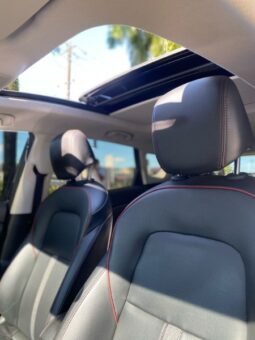 
										Chevrolet Tracker RS full									