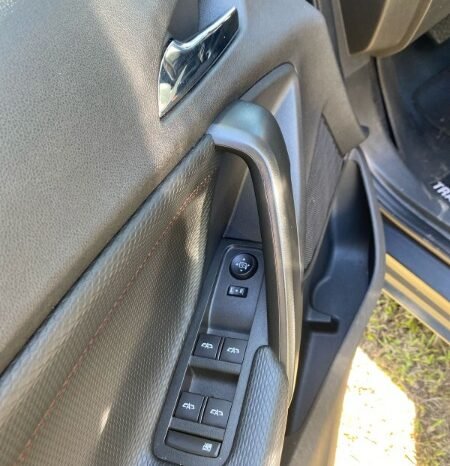 
								Chevrolet Tracker RS full									
