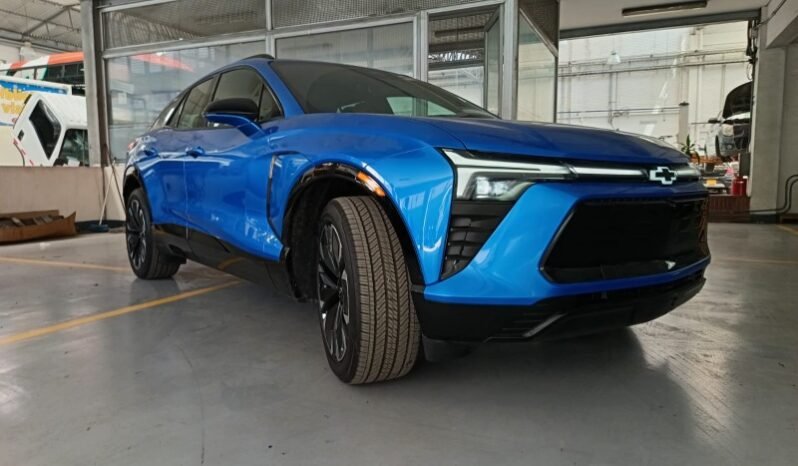 
								Chevrolet Blazer EV full									