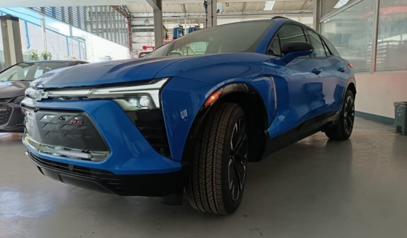 
								Chevrolet Blazer EV full									