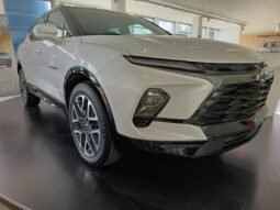 
										Chevrolet Blazer RS full									