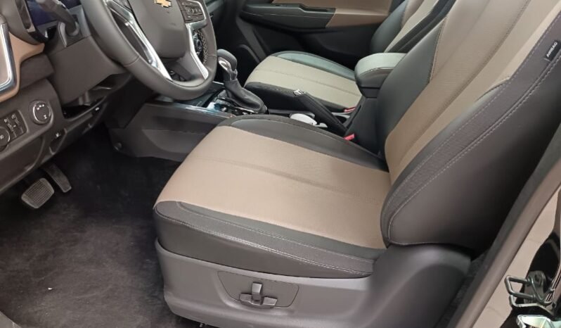 
								Chevrolet COLORADO full									