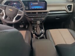 
										Chevrolet COLORADO full									