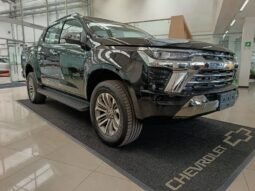 
										Chevrolet COLORADO full									